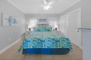 Lovely Courtyard Views Waterscape B428 - Fort Walton Beach - 8