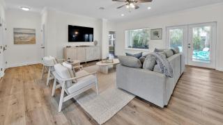 Blissful Breeze Fabulous Resort Pool 6 Seater Golf Cart Included - Santa Rosa Beach - 6