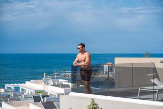 Seafront villas I "Free" Heated pools & 100m to Sea - 7