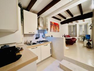 New Street House - Parma - 1