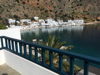 Hotel Porto Loutro on the Hill - 3