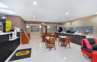 Super 8 by Wyndham Eddyville/Kuttawa - Eddyville - 9