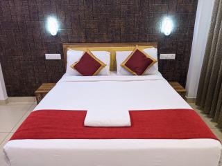Hotel Feathers - Ernakulam - 4
