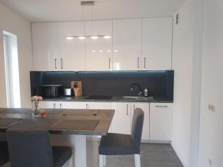 Apartament HAPPY 18 BASEN & KORT TENISOWY, OCHRONA 24h - dla maksymalnie 6 osób - Pobierowo - 8