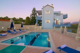 Blue Villa 2 - With Private Pool - Perama - 8