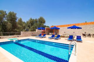 Blue Villa 2 - With Private Pool - Perama - 9