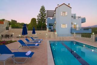 Blue Villa 2 - With Private Pool - Perama - 2