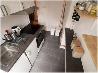 Altbaucharme! 2Zimmer, zentral und 24h Check-in - 3