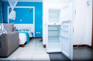 ELEGANT FURNISHED STUDIOS - 7