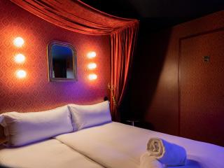 Peanut Medieval Lodge - 6