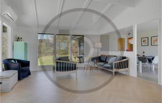 3 Bedroom Awesome Home In Tisvildeleje - 1