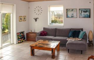 4 Bedroom Pet Friendly Home In Brande - Brande - 1