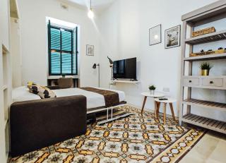 Entire Studio Apartment in Sliema 2A By Solea - Sliema - 8