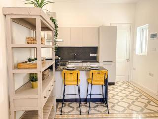 Entire Studio Apartment in Sliema 2A By Solea - Sliema - 6