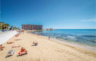 Stunning Home In Torrevieja With Wifi - Torrevieja - 2