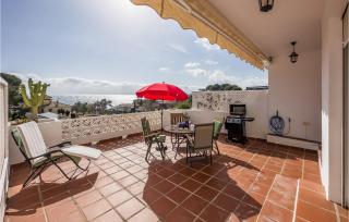 Stunning Apartment In Benalmádena - Benalmádena - 9