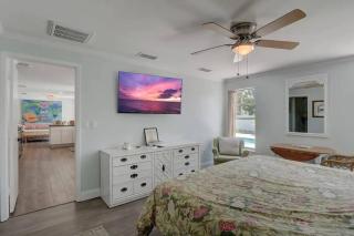 HIDDEN GEM - Family Friendly Pool Home -Welcome - 4