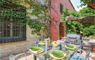 Awesome Home In Vilanova Del Vallès - 4