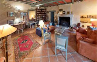 Gorgeous Home In Geay - 9