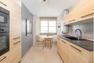 Apartamento con piscina, golf y solarium by Rent Me - Estepona - 3