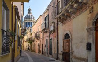 3 Bedroom Awesome Home In Ragusa - Ragusa - 2