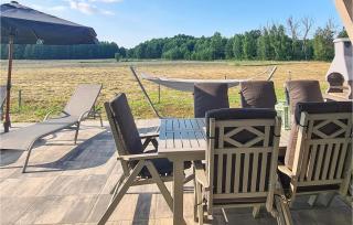 Stunning Home In Ryn With Wifi - Ryn - 2