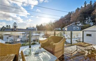 3 Bedroom Awesome Apartment In Nesttun - Bergen - 0