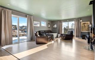 3 Bedroom Awesome Apartment In Nesttun - Bergen - 9