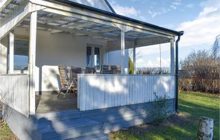 Awesome Home In Lövestad - Lövestad - 8