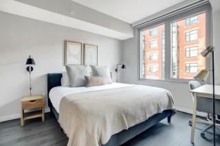 Clarendon 1BR w Gym WD Pool nr Metro WDC-381 - 4