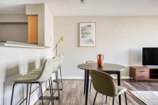 Bethesda 1BR w Gym Pool Concierge nr Metro WDC-409 - Bethesda - 6