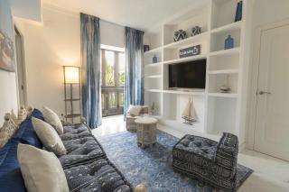 THE CLOCK HOUSE Luxury Urban Suites - Málaga - 7