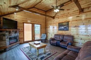 Pool and Game Room in Stunning Mountain Cabin - 2