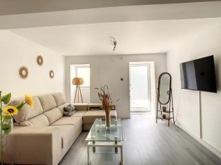 Casa Safira by LovelyStay - 0