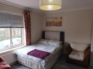 DACH Apartments - Cozy 3 bed Apartment in Hendon - Colindale - 9