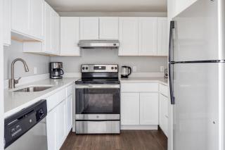 DorchesterMilton 1BR next to Milton T stop BOS-471 - 5