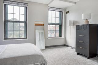 DorchesterMilton 1BR next to Milton T stop BOS-471 - 1