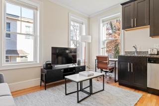 Somerville 1br nr Sullivans Square T BOS-802 - Somerville - 9