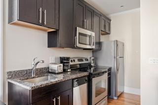 Somerville 1br nr Sullivans Square T BOS-802 - 3