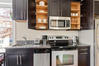 Somerville 1br nr Sullivans Square T BOS-802 - 2