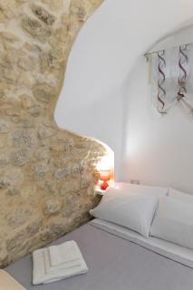 L'arco sul fiume - 7