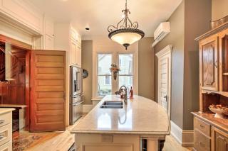 Dog-Friendly Home with Balcony and Yard in Surgeon Bay - 3