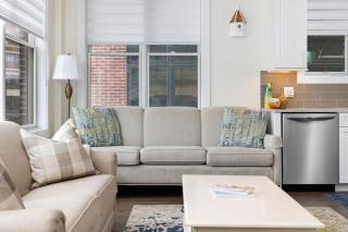 Park 201 Downtown in the Heart of Traverse City - Traverse City - 4