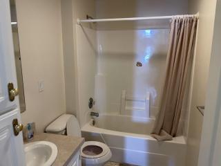 Private Lake House in Monticello - Monticello - 2