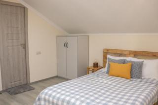 Taniq Guesthouse - - 5