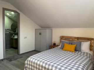 Taniq Guesthouse - - 2