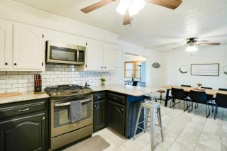 Spacious Country Home Near Ft Sill and Medicine Park - Lawton - 3