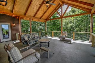 Heavenly Manor - Boone - 2