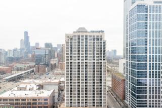 S Loop 1BR w Pool Gym nr Michigan Avenue CHI-84 - 4