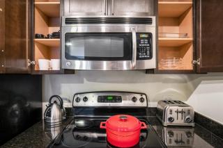 Loop 1BR w Gym Pool nr Financial District CHI-212 - 5